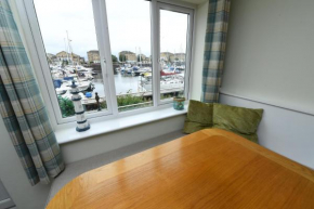 Marina-side Two Bedroom House in Penarth